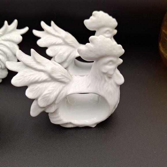 Unique Rooster Large Comb Large Plummage Napkin Rings White Porcelain Set Of 4 - Picture 6 of 13
